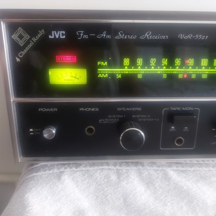 Jvc vintage com colunas