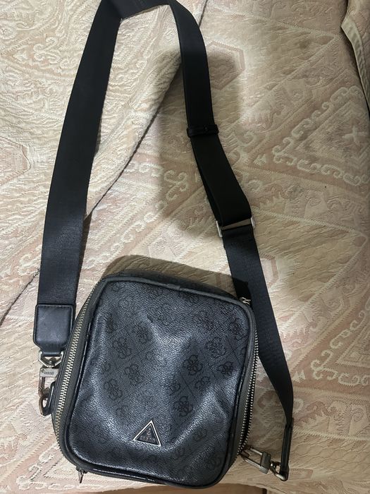Сумка guess через плече
