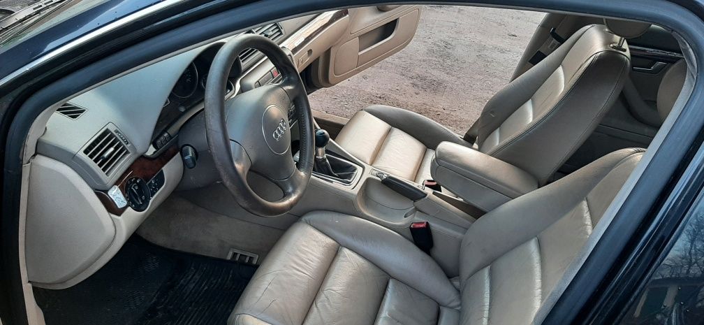 Audi a4 b6 quattro / sline / 4×4 /klimatyzacja/ nowe opony 18" zamiana