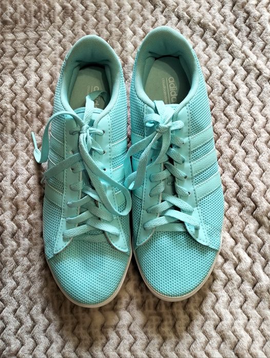 Кеди адідас.Розмір 39.