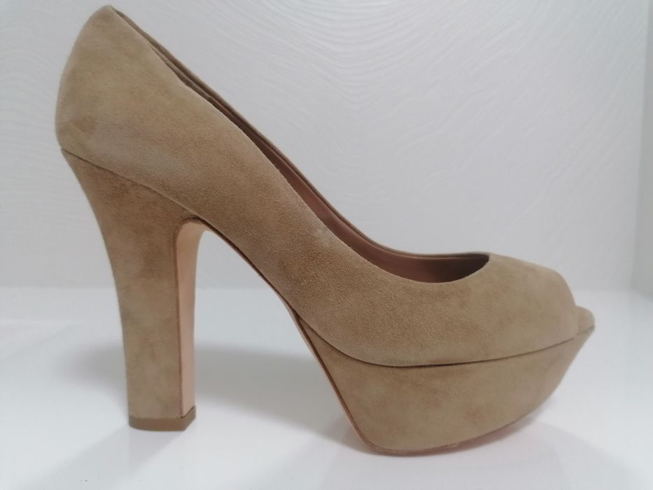 Buty na obcasie, rozm 40, skóra