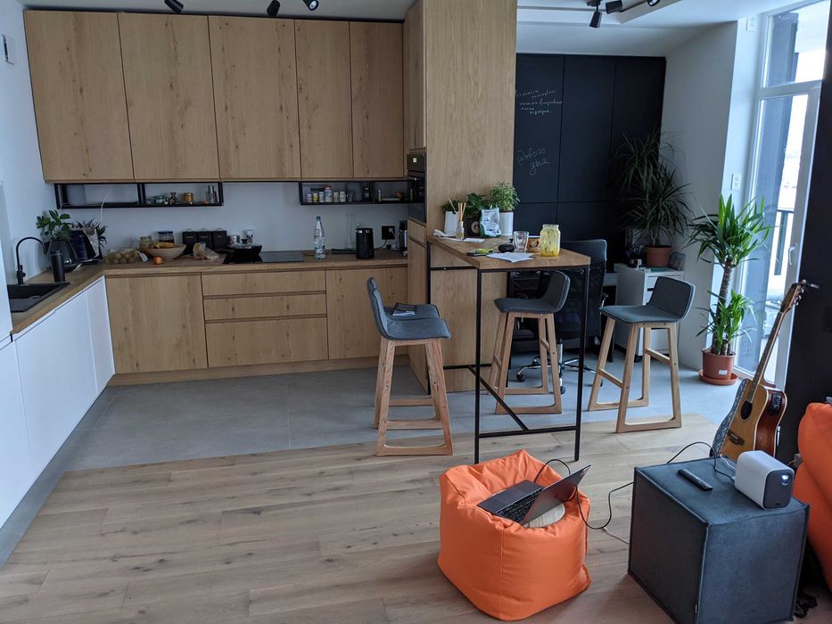 Оренда сучасної квартири з підземним паркінгом, Авалон Чорновола 16а