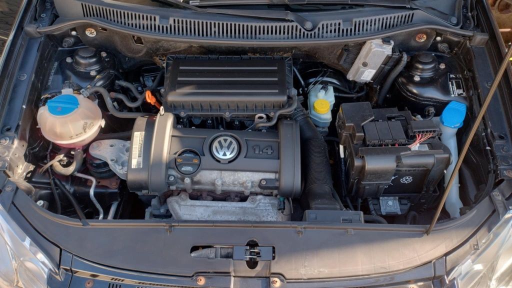 Volkswagen Polo CROSS  1.4