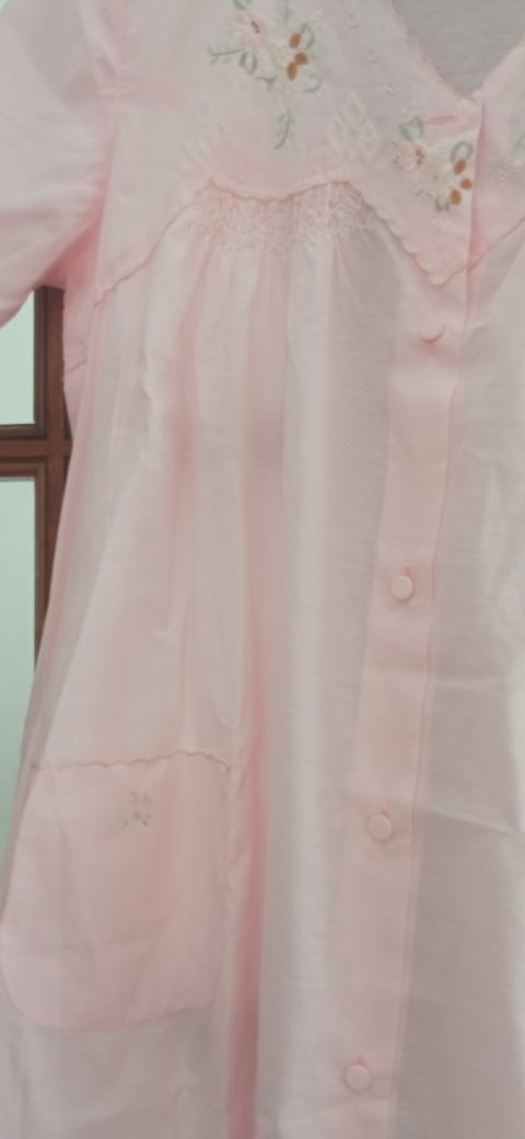 Camisas de dormir 38 bordadas, novas/sem uso,com e sem manga