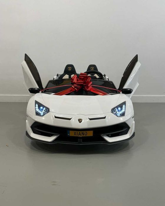 MEGA mocne autko dla dzieci LAMBORGHINI SVJ z funkcją DRIFT!