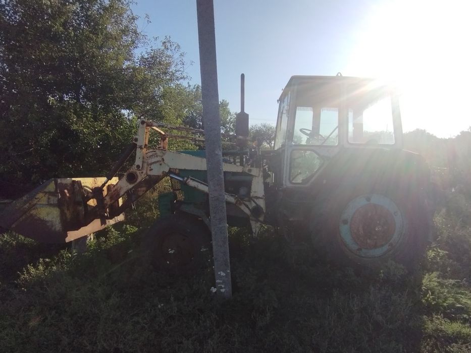 Трактор ЮМЗ 6 з погрузчиком (куном)