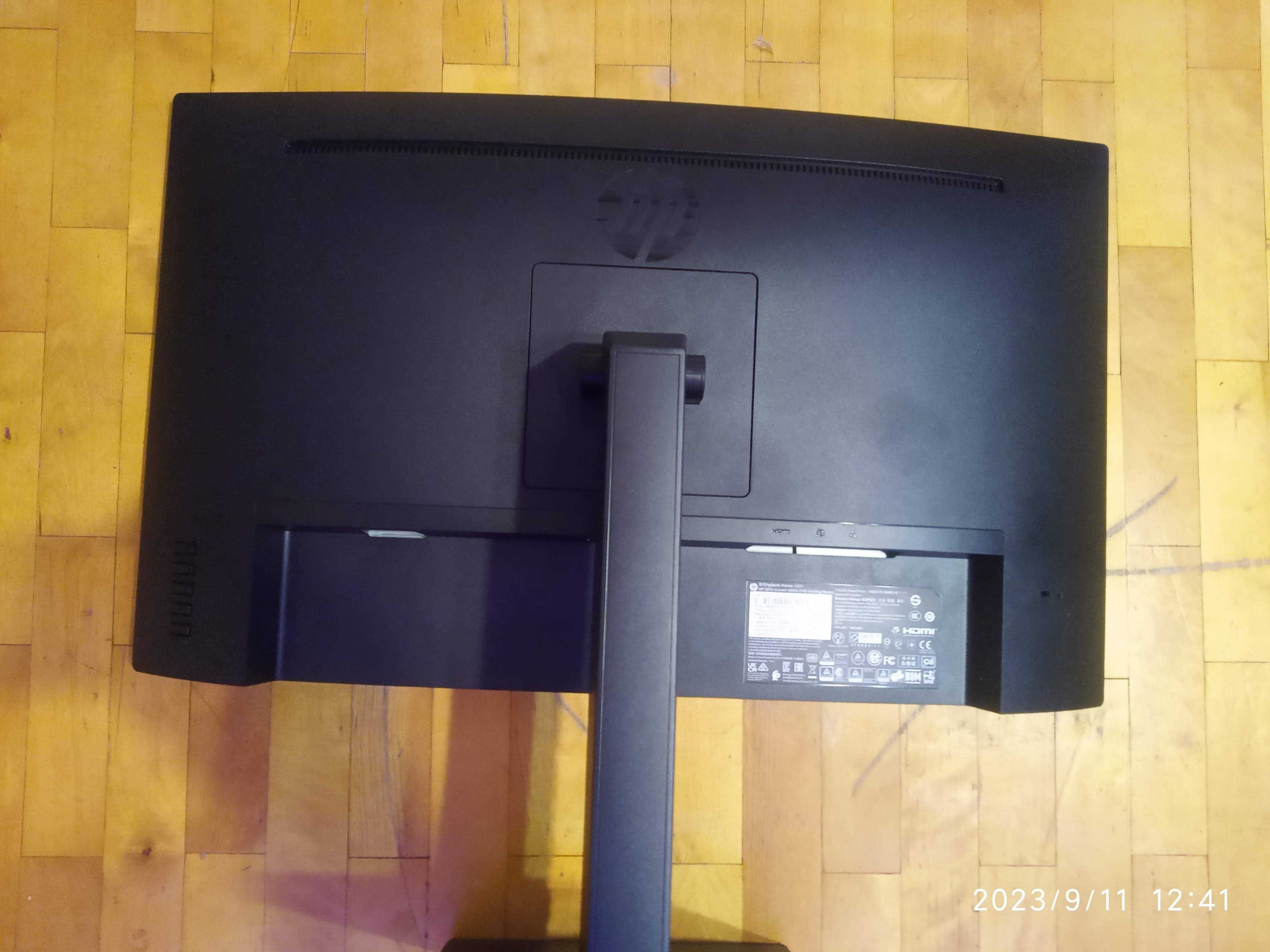 Монітор HP X27c (32G13AA)