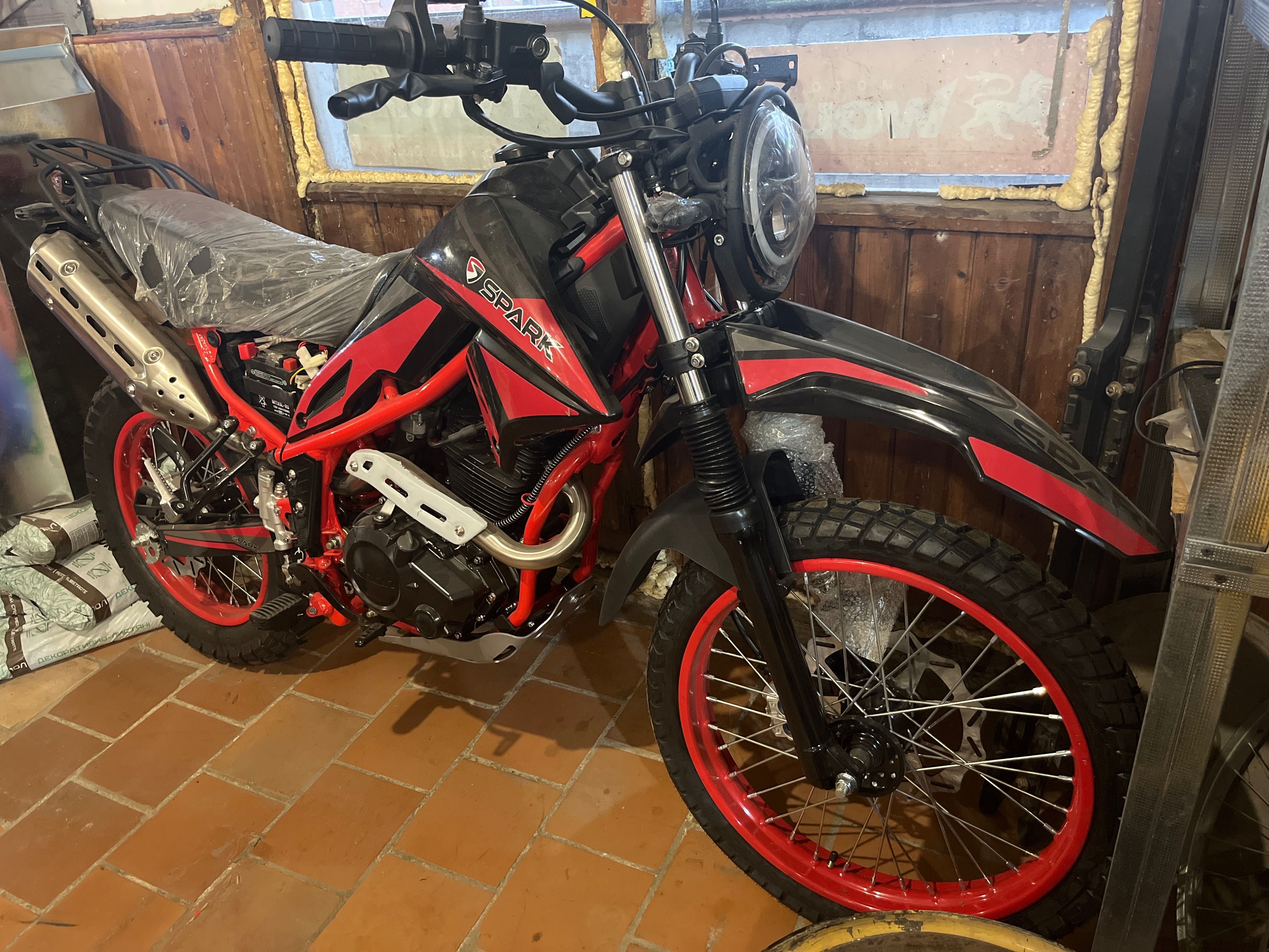 Мотоцикл spark 250