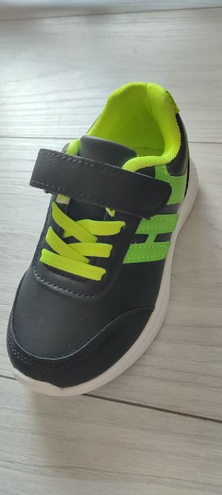 Adidasy rozm 26/27 nowe