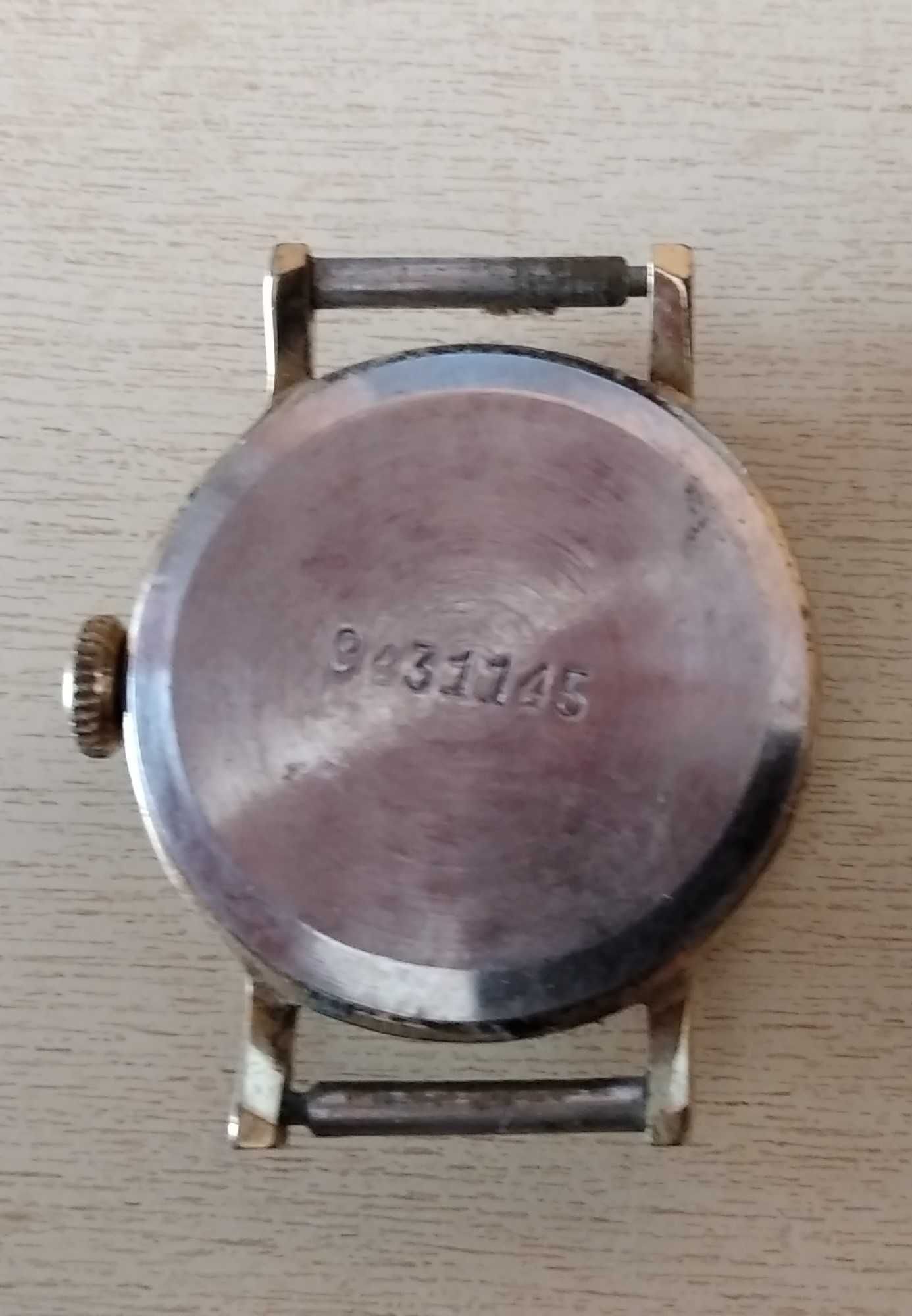 Zegarek damski, radziecki lata 80 - uszkodzony