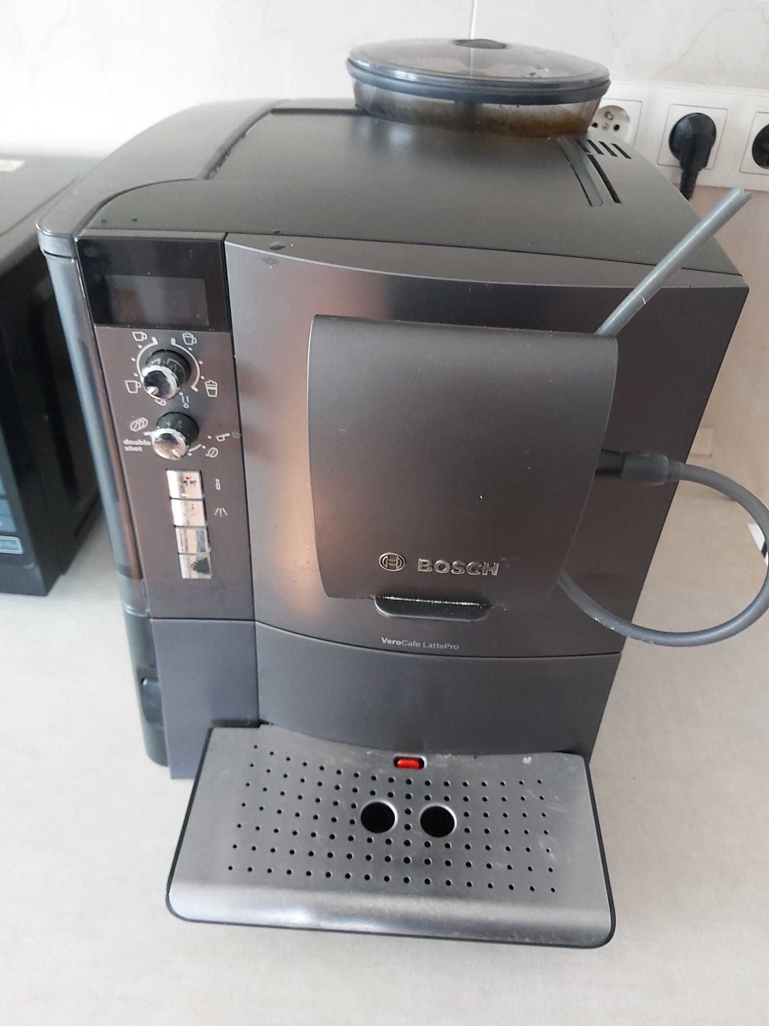 ekspres ciśnieniowy Bosch VeroCafe LattePro