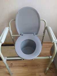 Krzesło toaletowe ARmedical AR101 - siedzisko z zamykanym otworem
