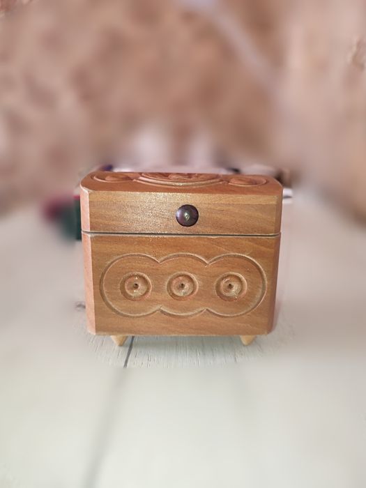 Шкатулка из дерева.Сувенир из Карпат, ручная работа