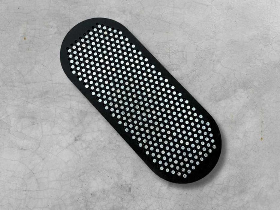 Садху. 10мм. Цвяхи. Цвяхостояння. Гвозди.