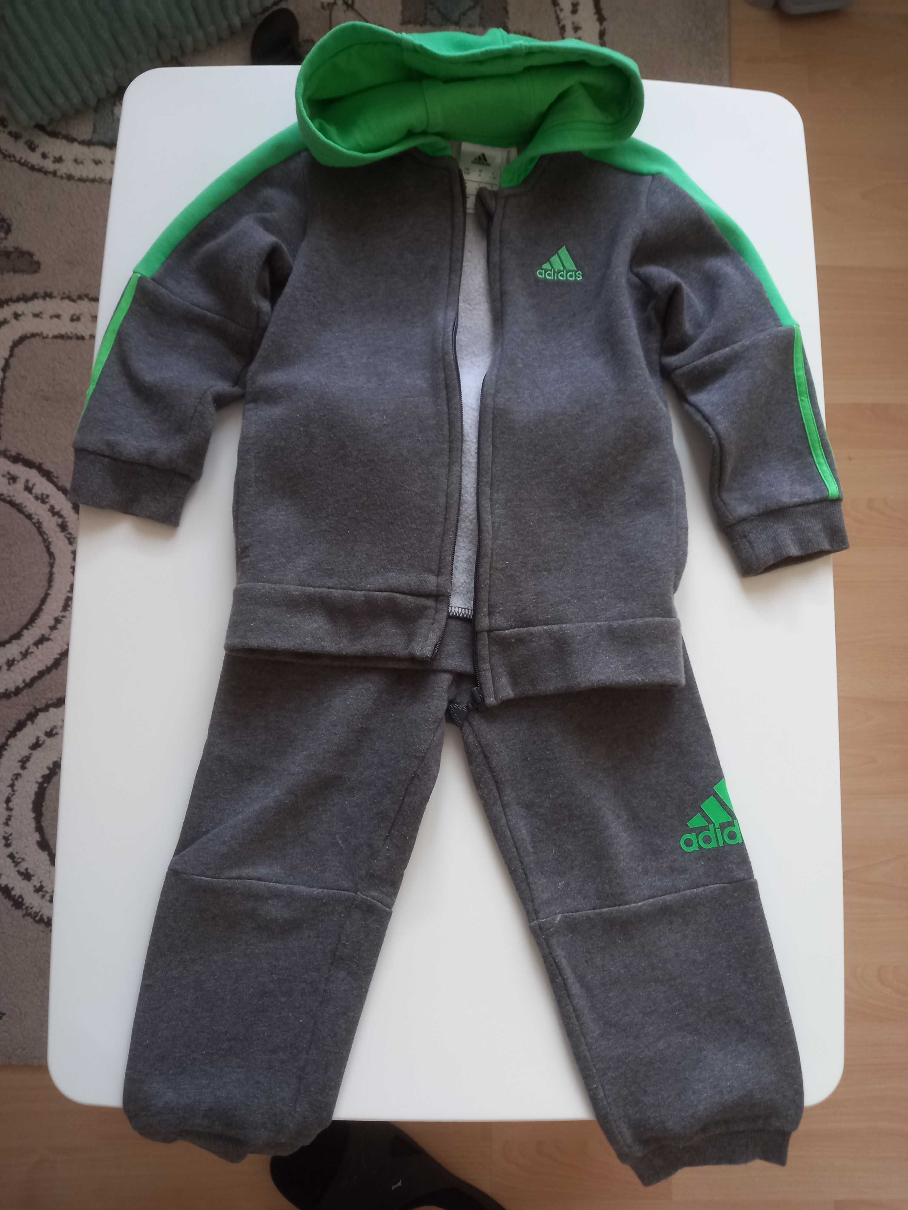 Dres Adidas rozmiar 98