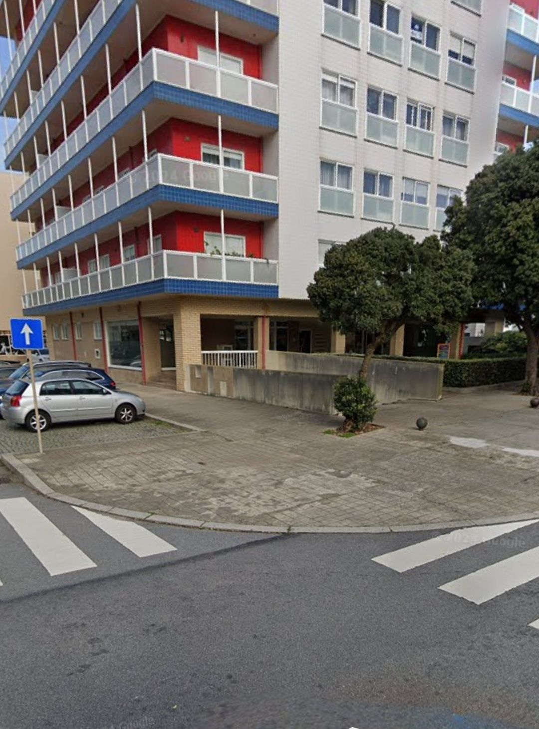 Lugar de garagem em frente à piscina das marés Leça da Palmeira