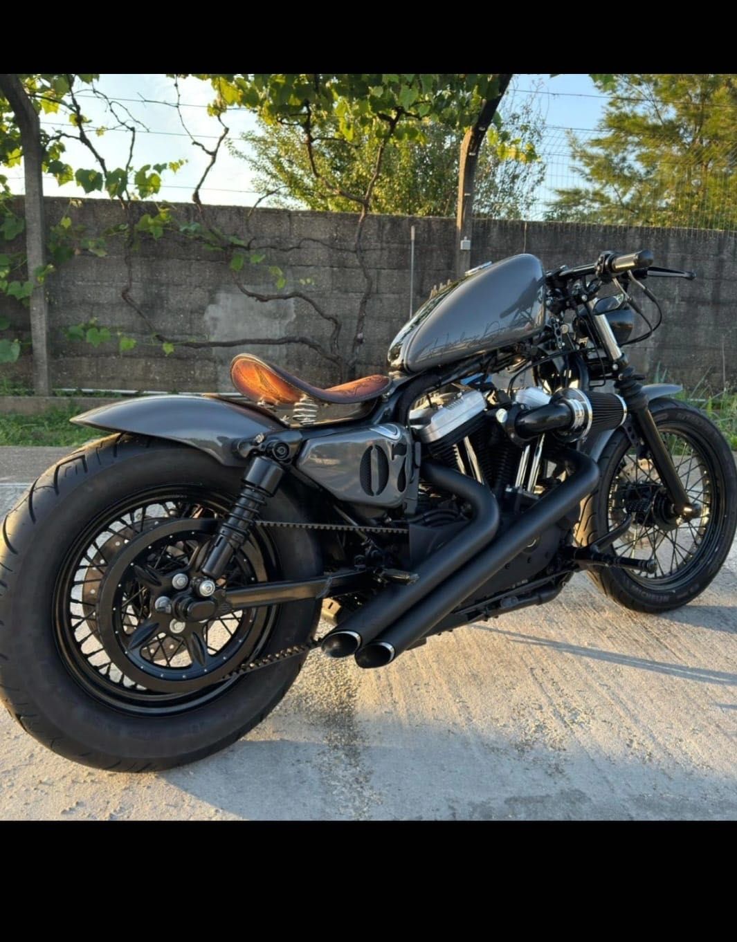 Vendo mota nova , como se pode ver nas fotos. .