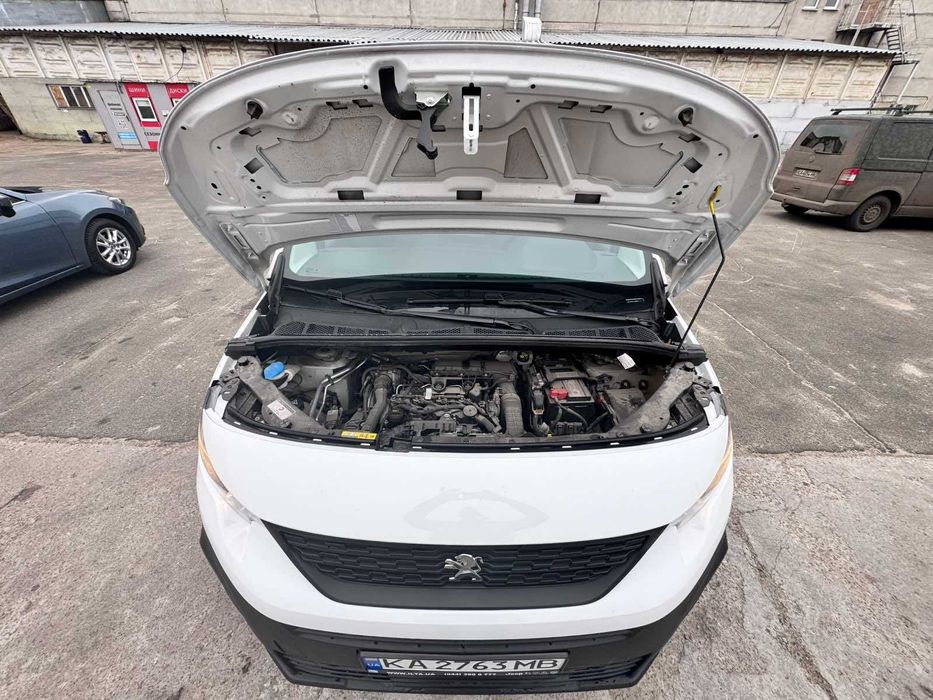Peugeot Partner 2023 Crewcab 1.5 BlueHDi MT (100 к.с.) L2  •  Base