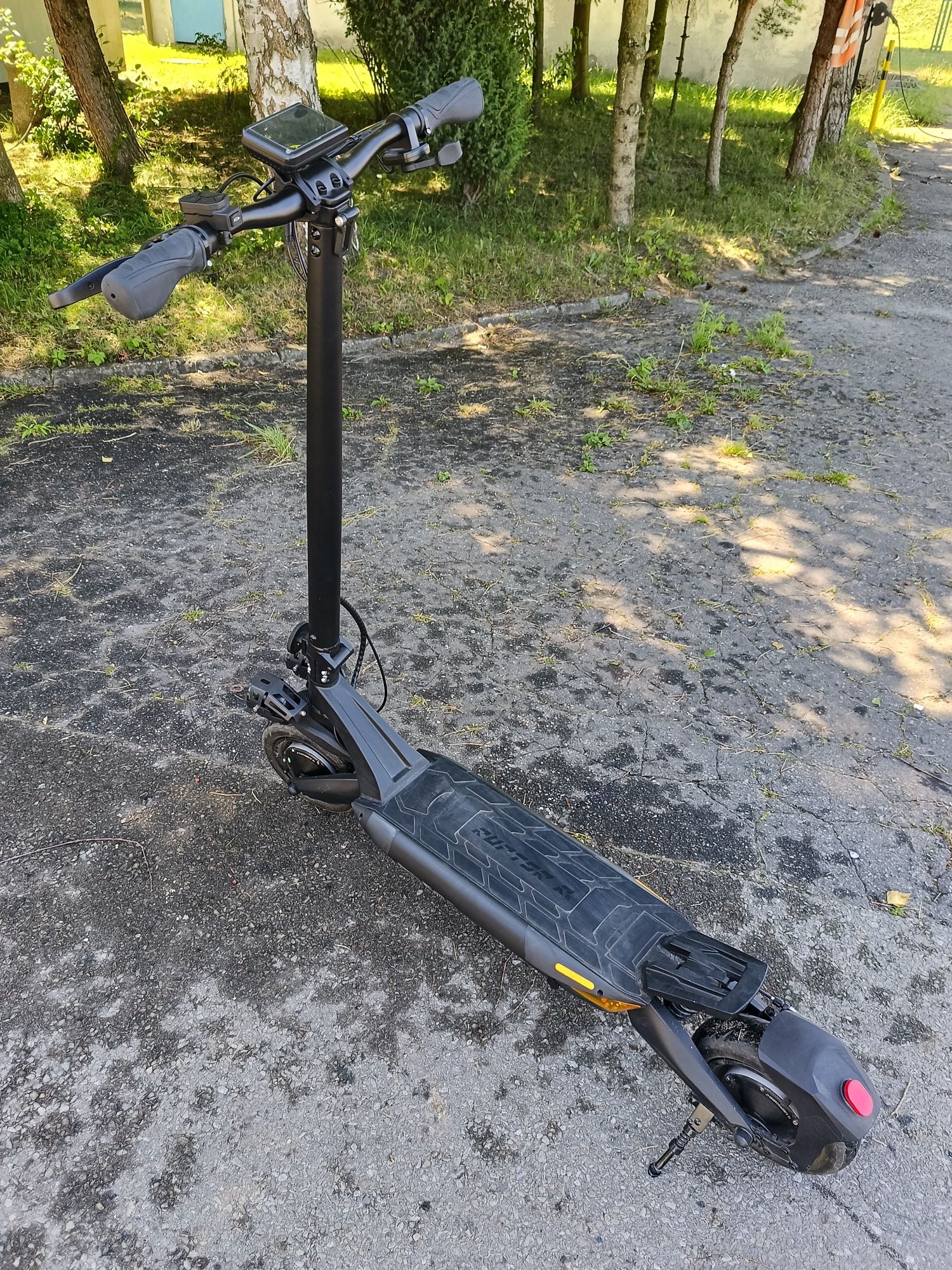 Hulajnoga elektryczna Ruptor R6 V3