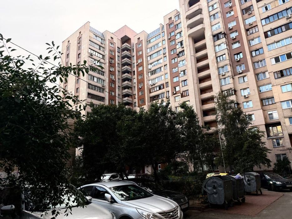 Оболонь продам 3 к квартиру метро поряд