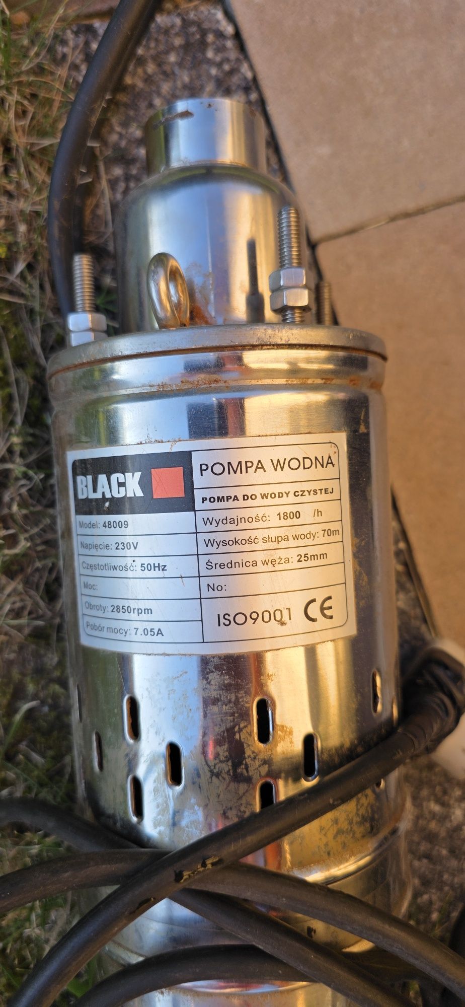 Pompa wody Black model 48009 głebinowa  uszkodzona na części.