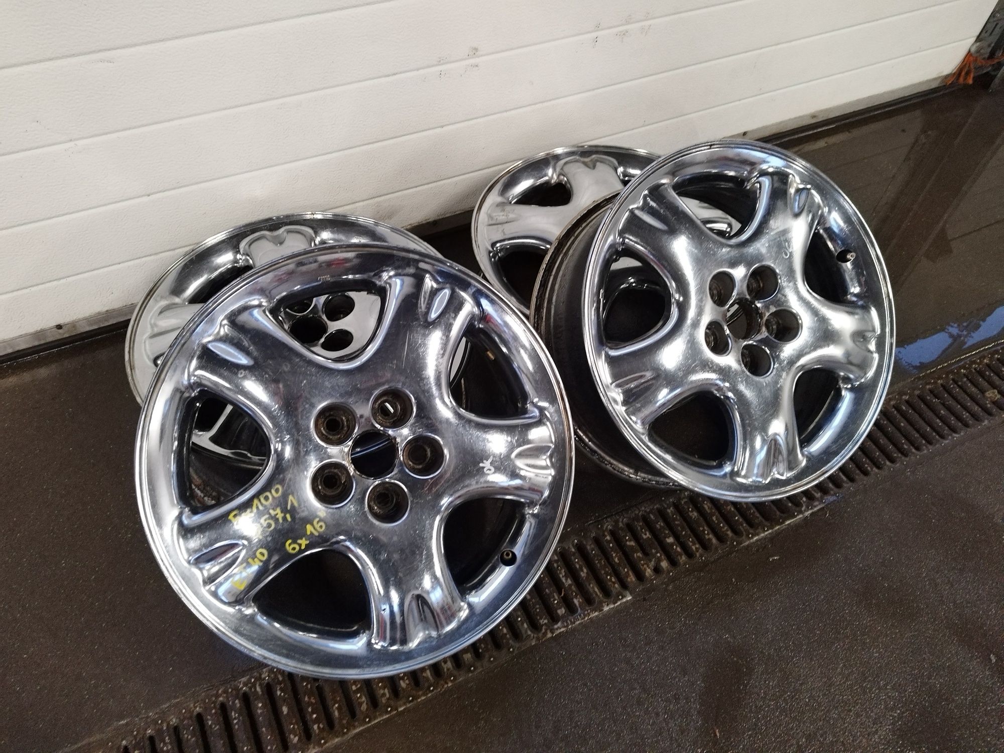 Alufelgi 16'' 5x100 Chrysler Cruiser