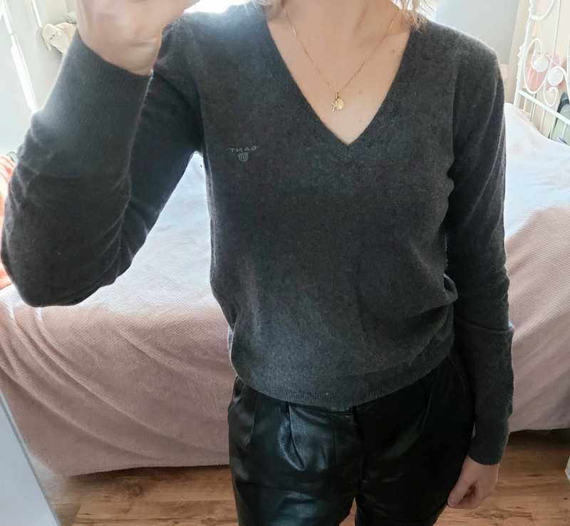 Sweter ciemno szary Gant kaszmir cashmere wełna wool