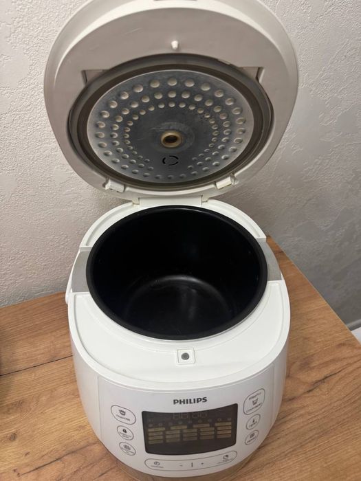 Продам Мультиварку Philips