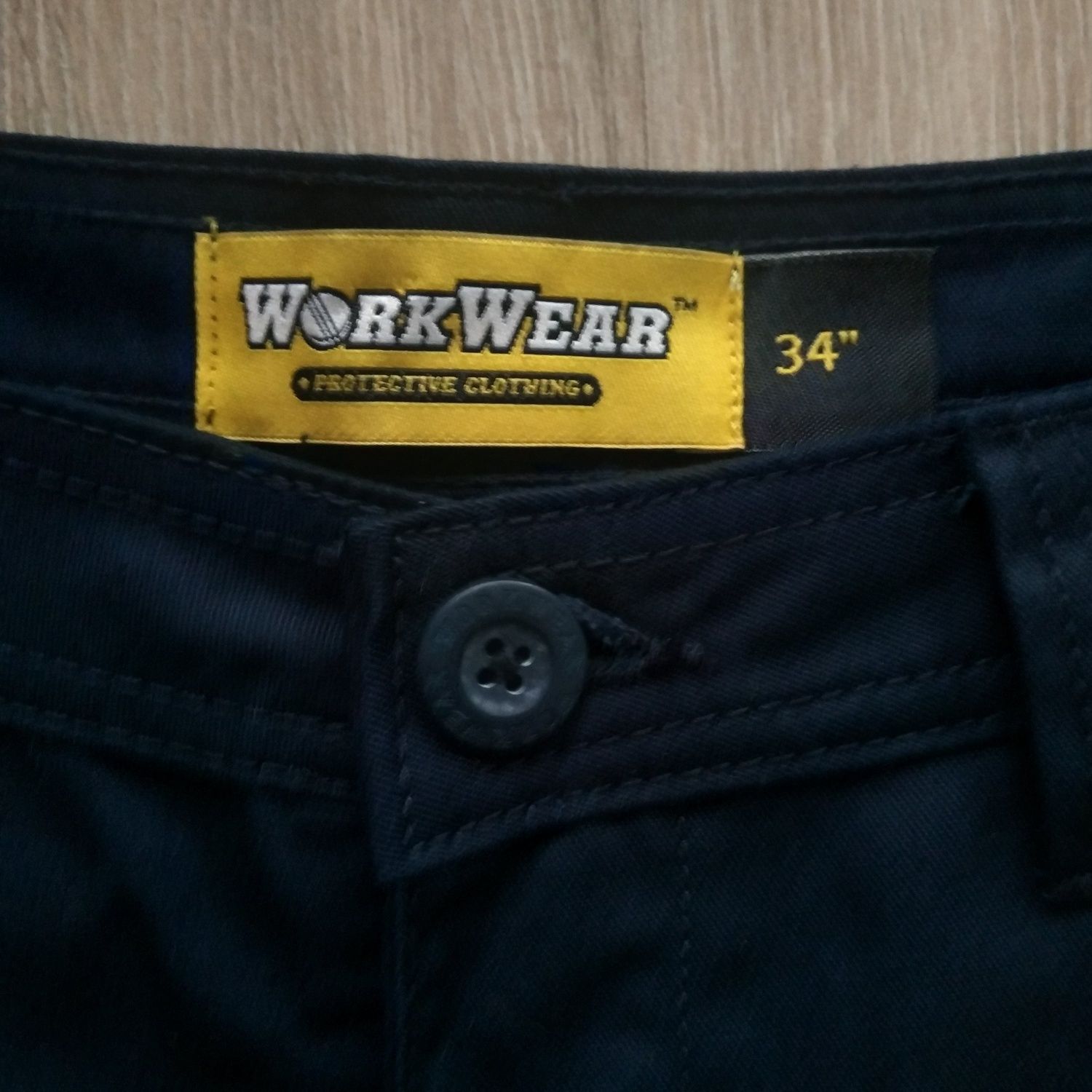 Work wear шорты рабочие размер 34, новые.