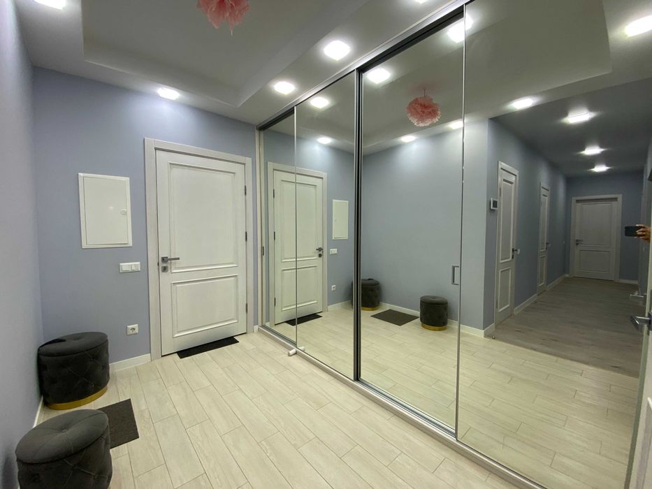 Оболонь Сдам Шикарну 2х кімнатну вул Героїв Полку Азов 8