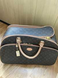Дорожня сумка валіза  Louis Vuitton під бренд на колесах