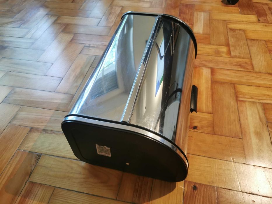 Caixa de pão cromada brilhante BRABANTIA