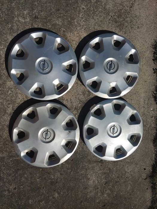 Koła zimowe Opel Corsa D - Pirelli + kołpaki 185/60 r15