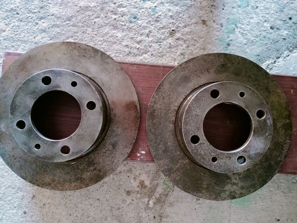 Tarcze fiat 125p, polonez nowe