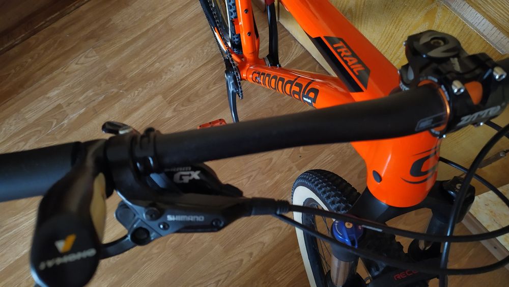 Продам велосн Cannondale Trail, trek, specialized, cube
