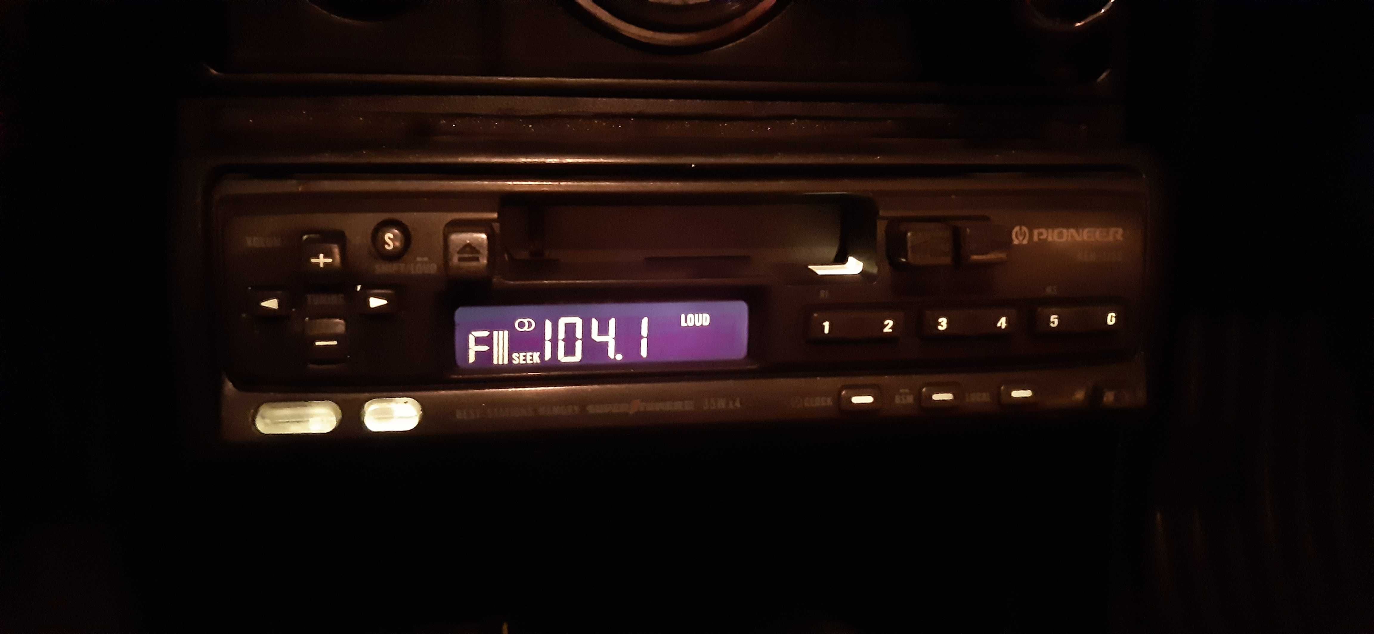 Pioneer KEH-1750 магнитола кассетная