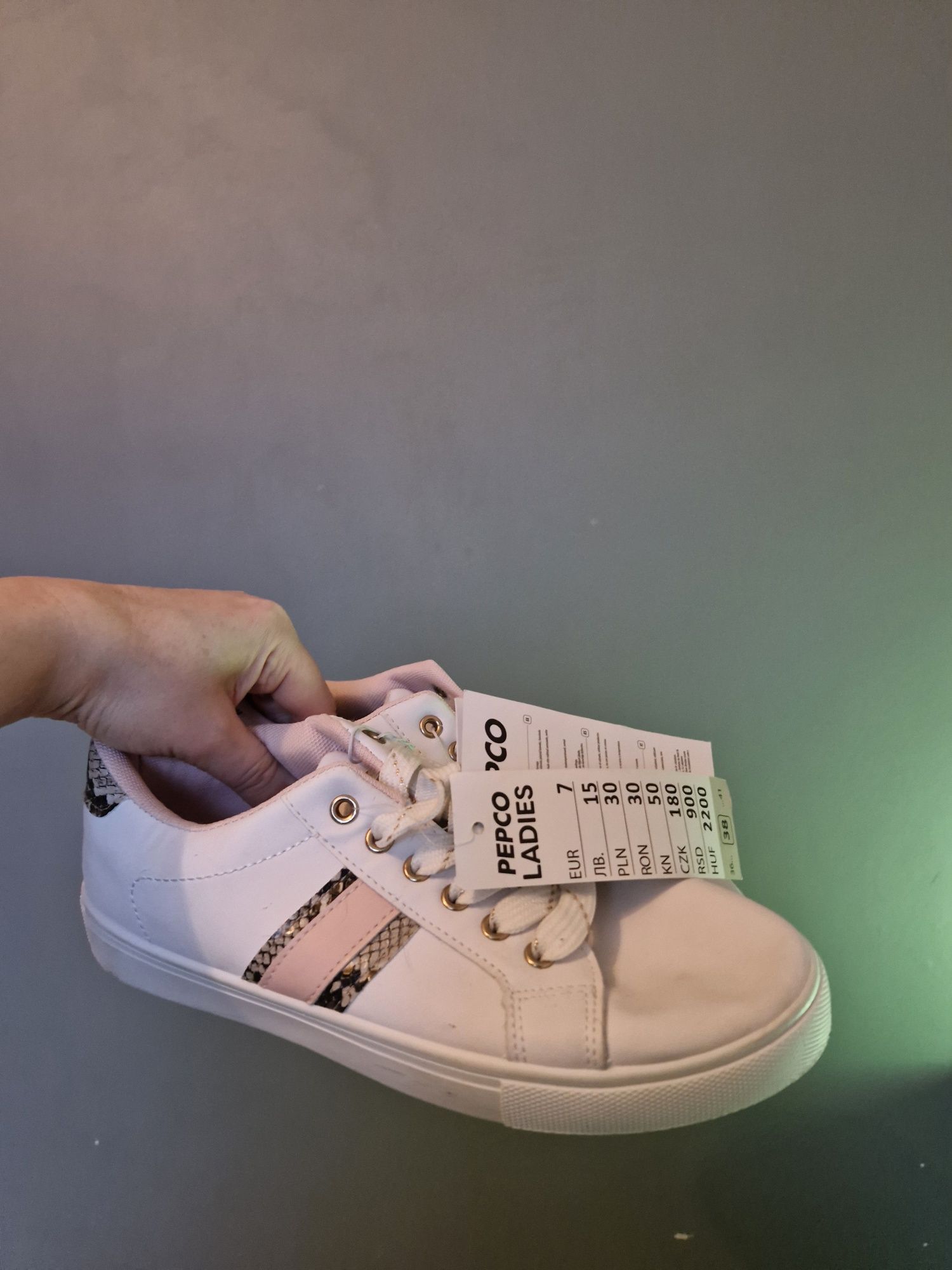 Buty nowe r.38, Pepco