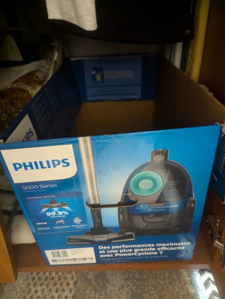 Продам порохотяг Philips