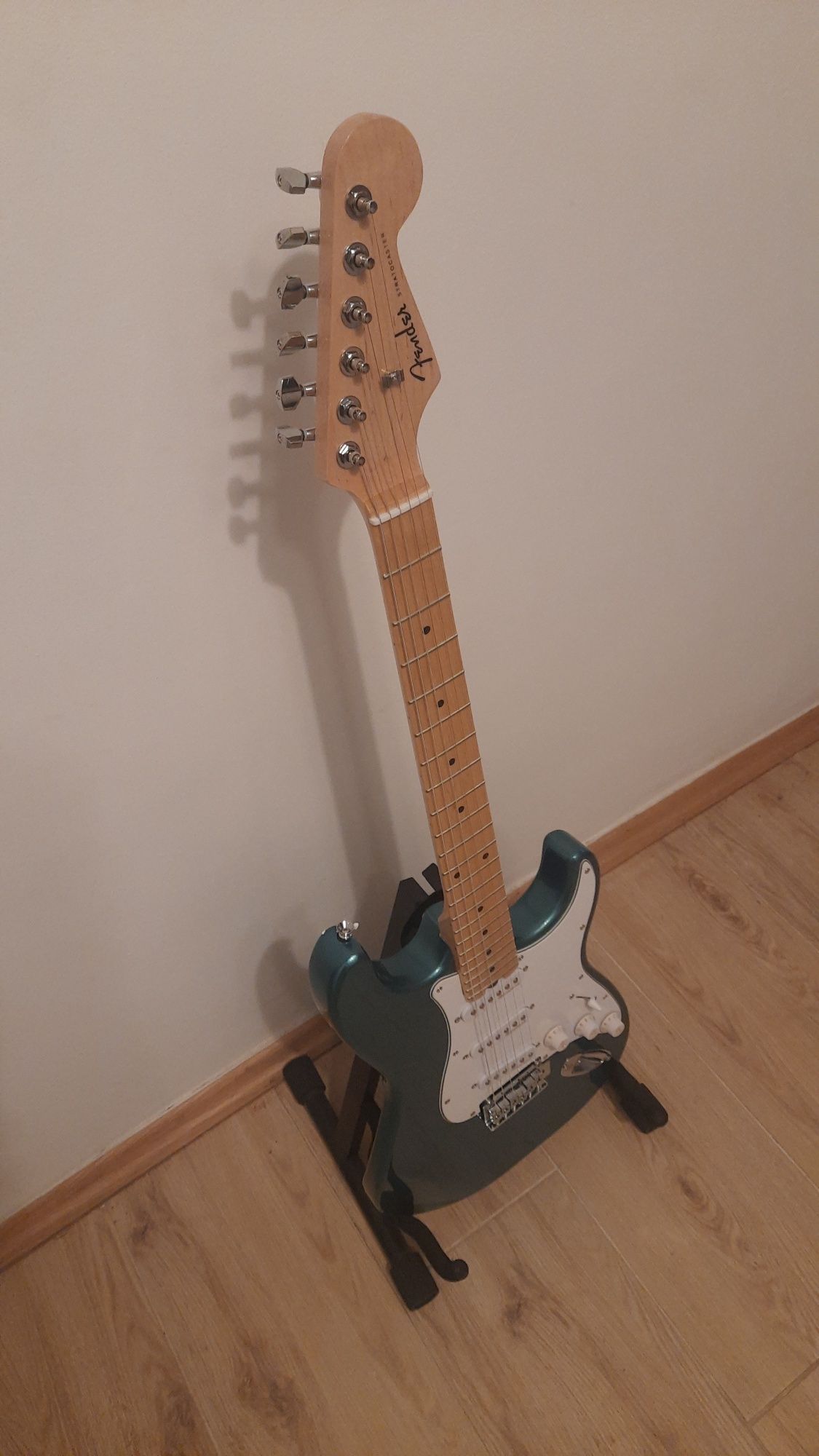Gitara elektryczna Stratocaster + GRATIS regulacja lutnicza !!!