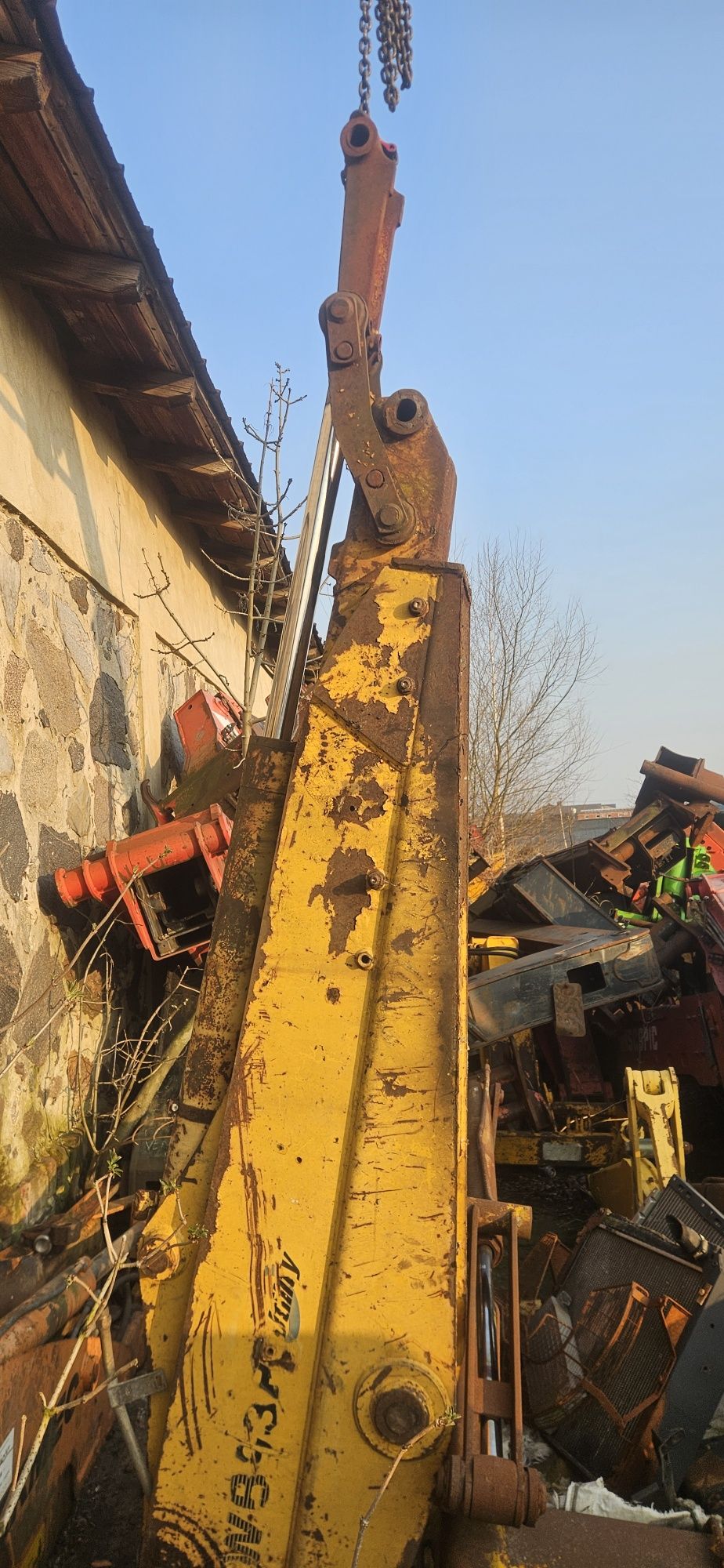 Komatsu WB 93, Ramie teleskop