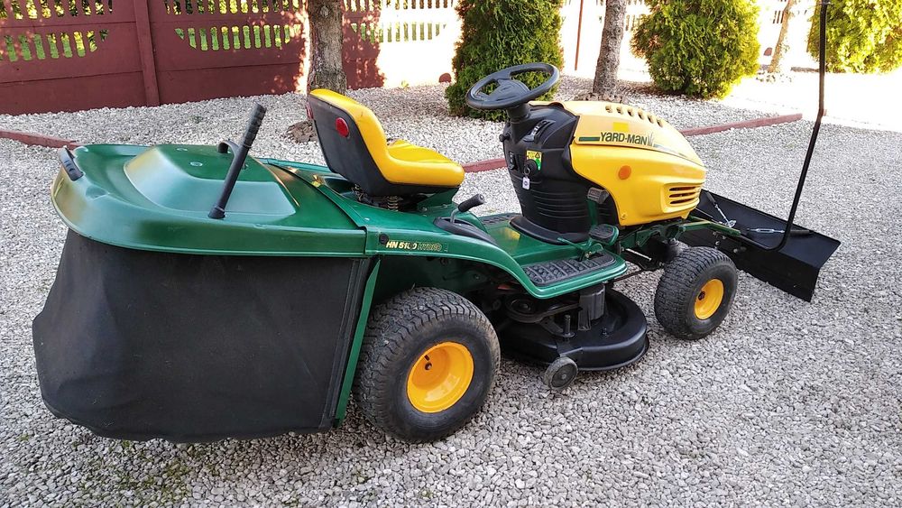 Kosiarka  Traktorek  YARD-MAN  Kohler  18KM. pompa, hydro, pług.