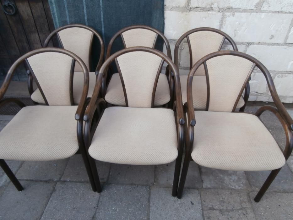 4 krzeseł dębowych z poręczami