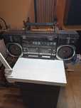 Boombox Lasonic L30k.