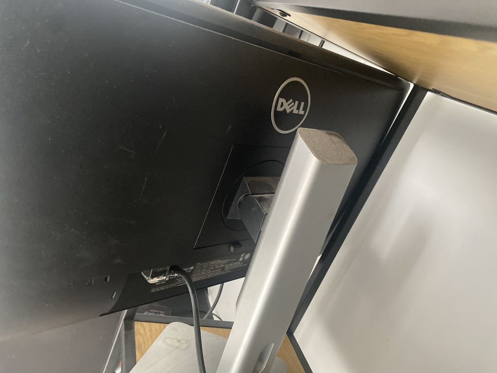 Witam sprxedam monitor 24 cale