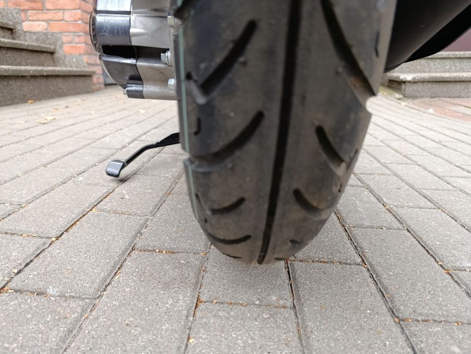 Sym Jet 4 50 Transport Aprilia Peugeot