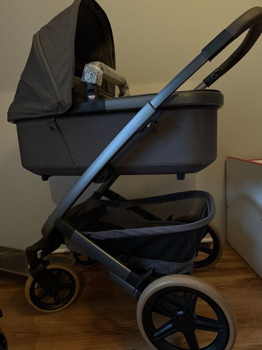 Joolz geo3 Pure Grey rok po roku, bliźniaczy