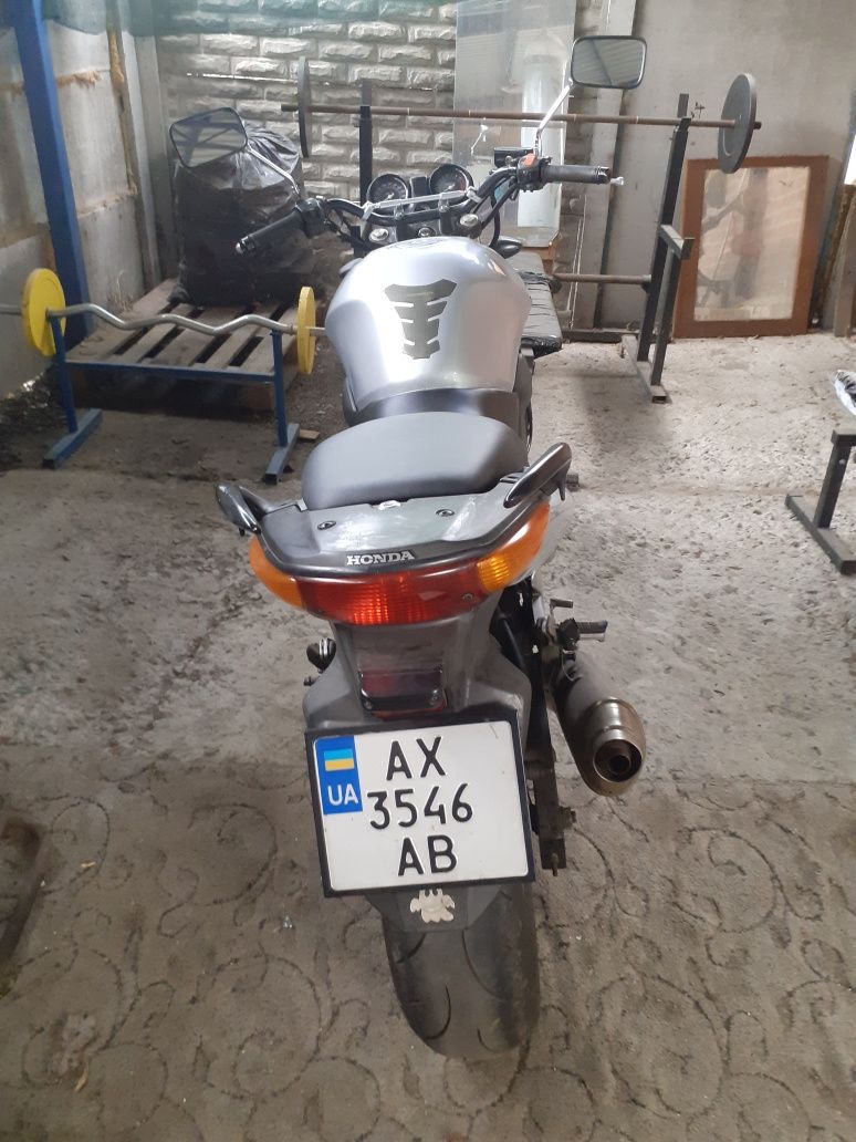Продам Honda CBF 500.
