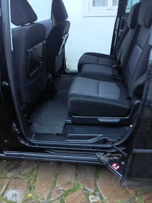 Продається автомобіль Mazda5.  2008рік