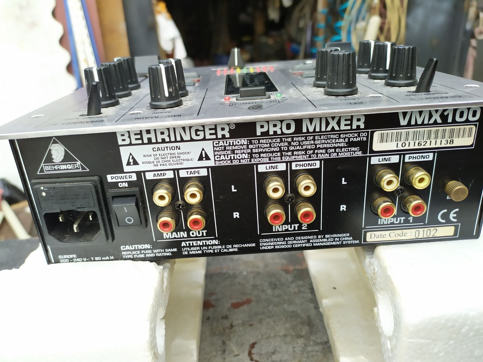 Мікшерний пульт Behringer pro mixer vmx 100 б/у
Стан 8/10
В використув