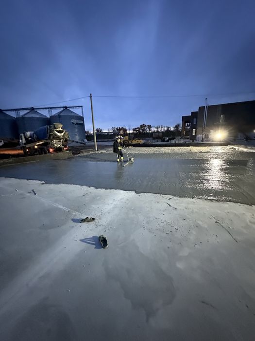 Промислові бетонні підлоги , топінг , стяжка, полы